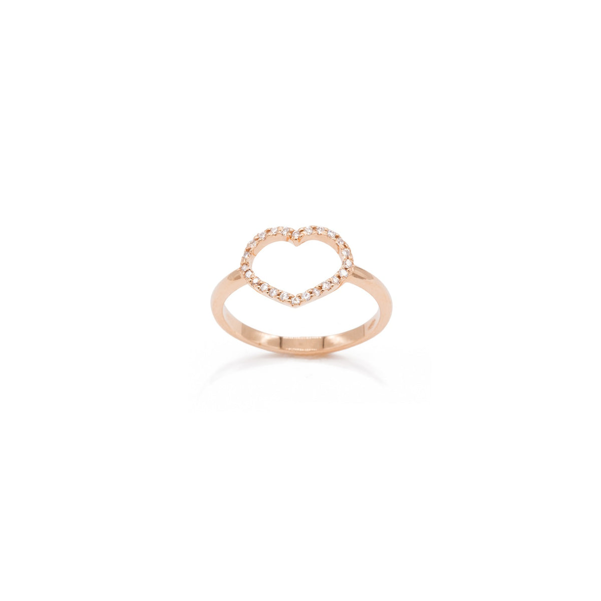 Heart shape ring in rose gold and diamonds