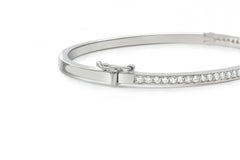 Manetta bracelet with a string of diamonds